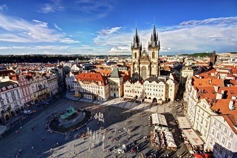 Praga - Revelion 2025 In Orasul De Aur